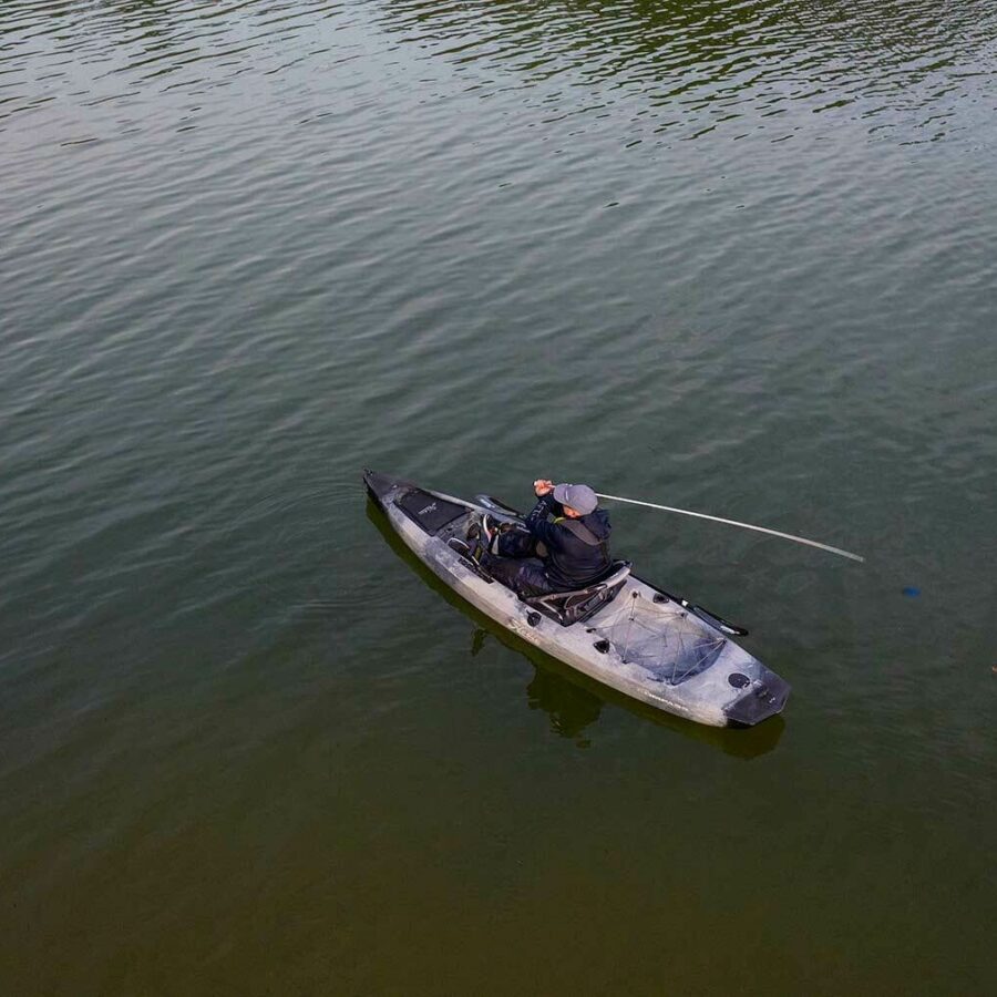 https://ceb8596f236225acd007-8e95328c173a04ed694af83ee4e24c15.ssl.cf5.rackcdn.com/images/hero/_zPattern/Kayak-Fishing-with-lifepo4-batteries.jpg